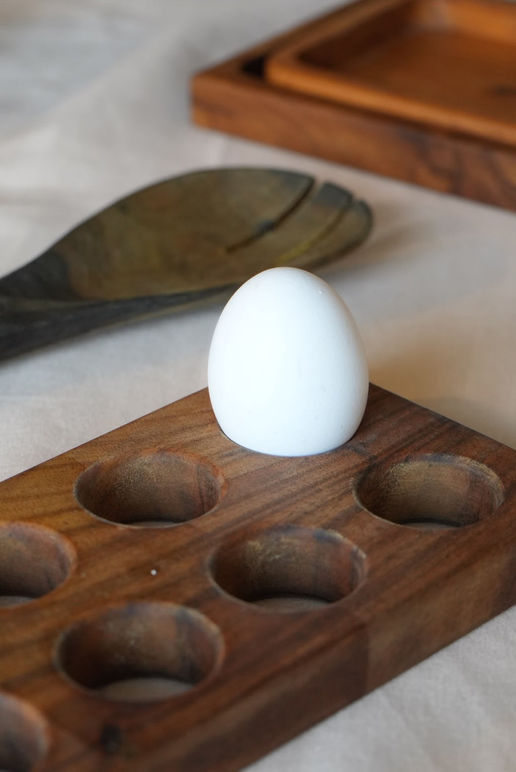 Acacia Egg Tray