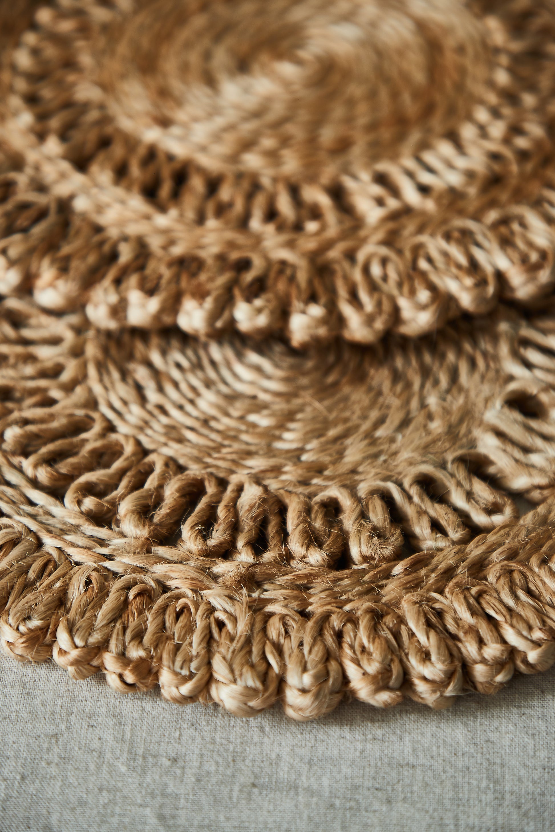 Jute round placemats