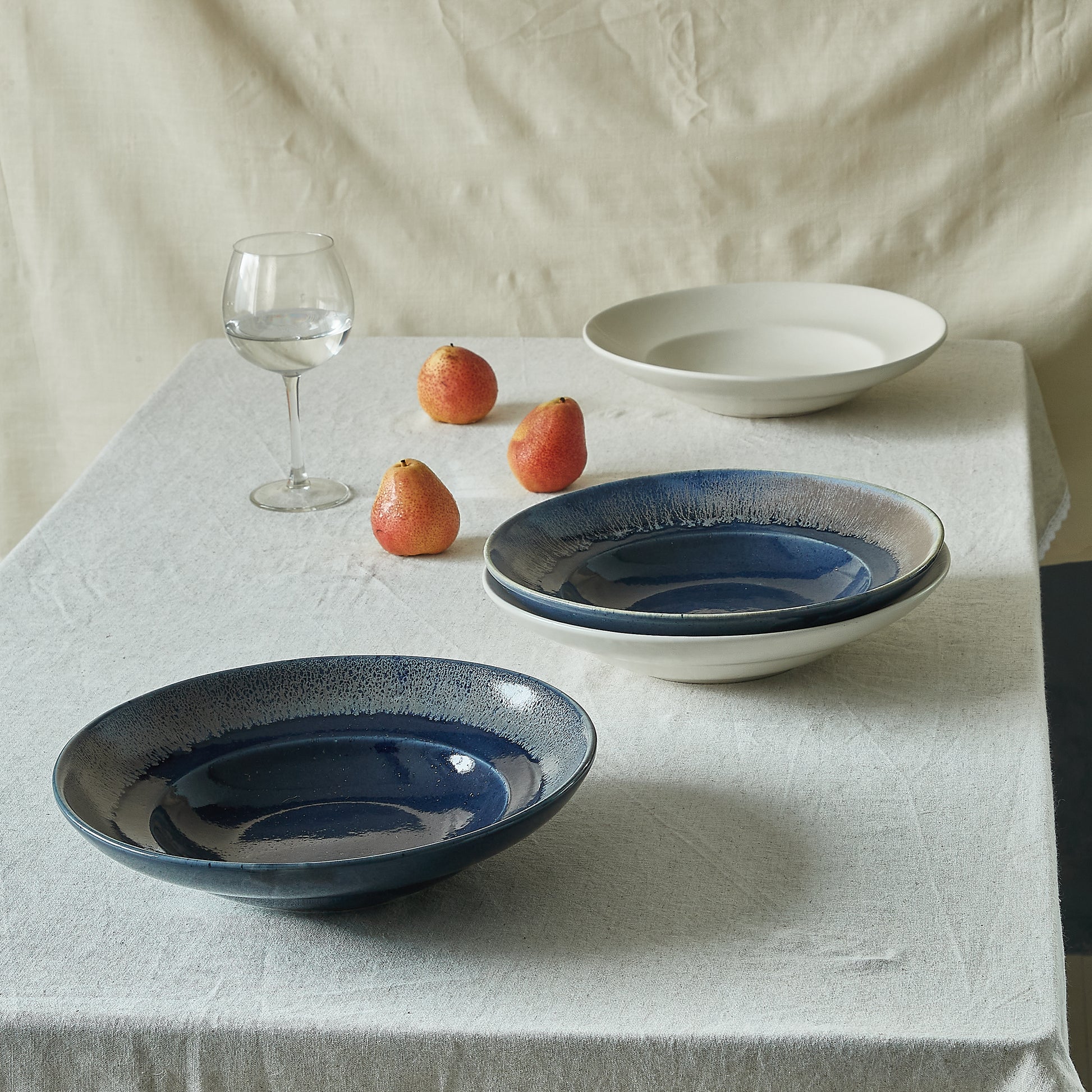 night blu shallow pasta bowl 10"