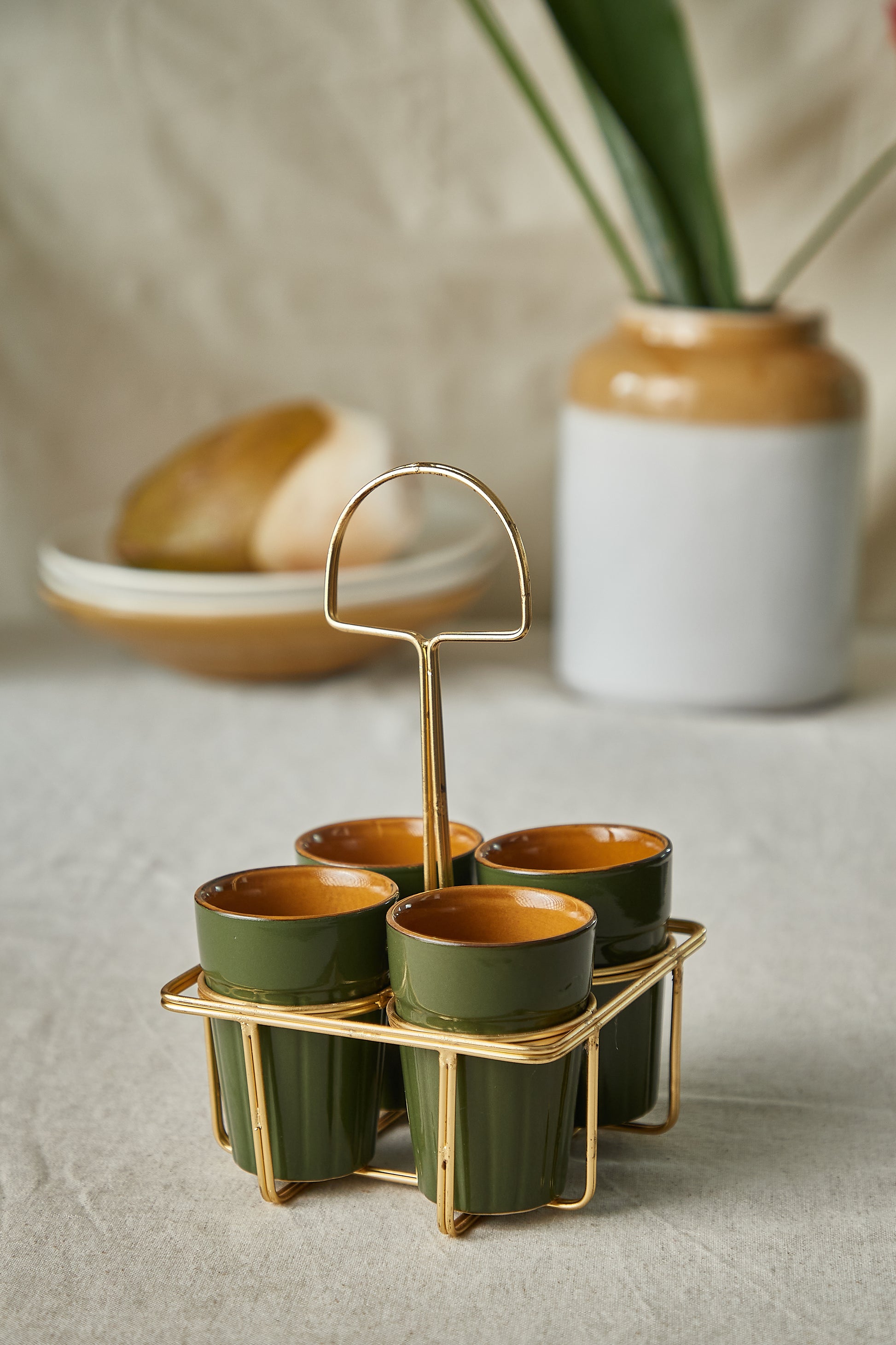 Cutting chai caddy